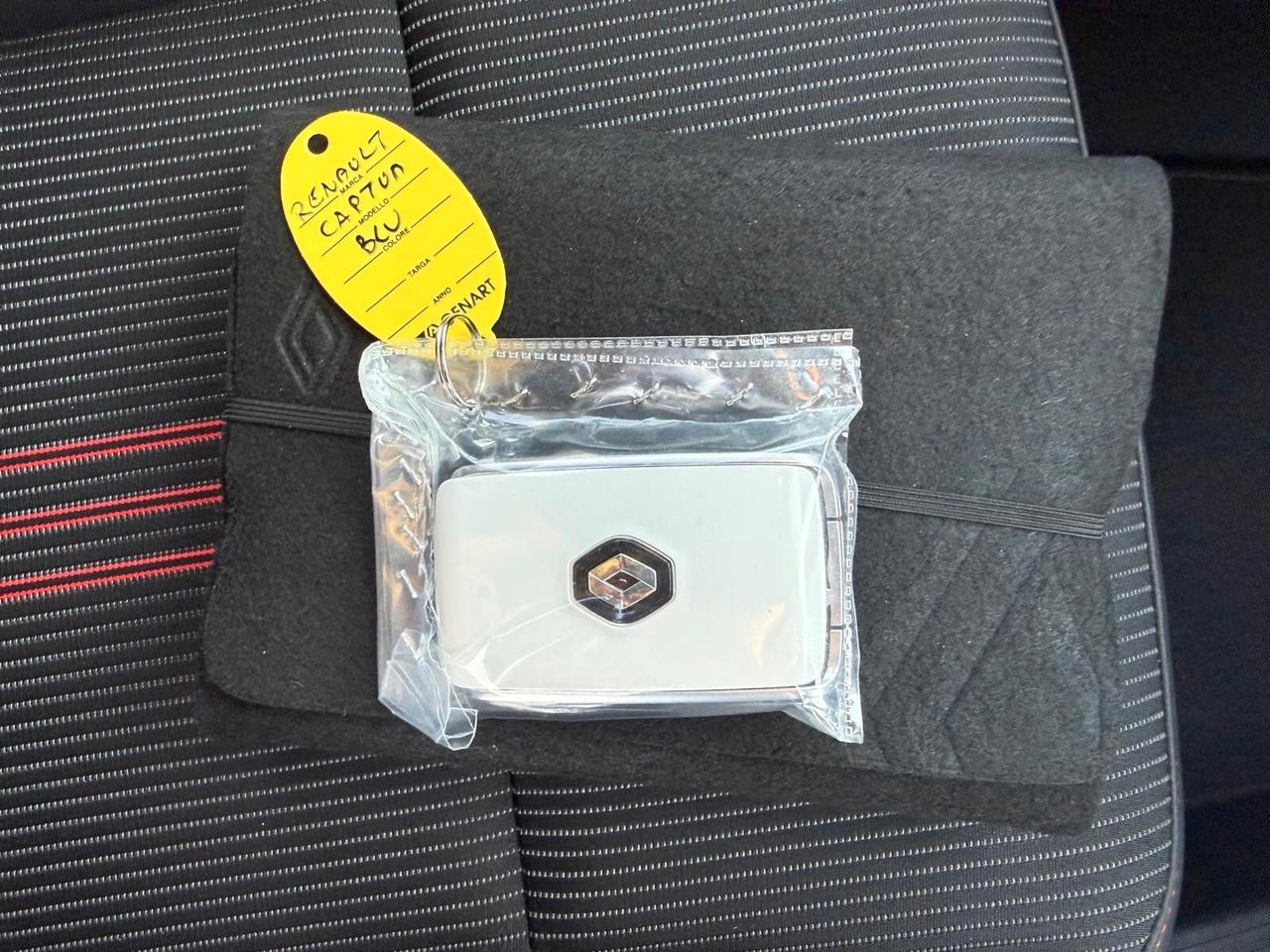 Renault Captur Full Hybrid E-Tech 145 CV RS Line