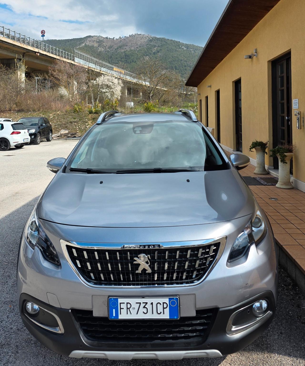 Peugeot 2008 BlueHDi 100 Allure