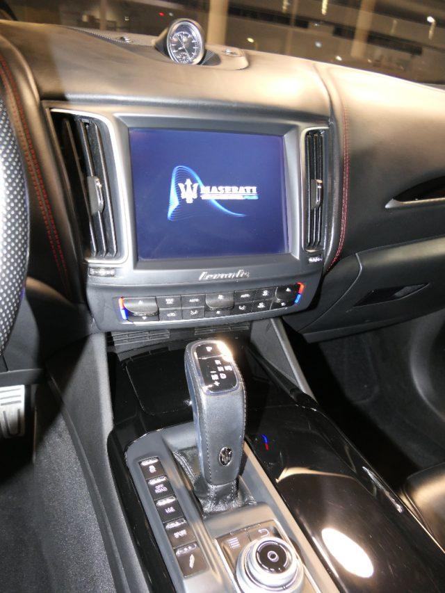 MASERATI Levante V6 AWD Gransport