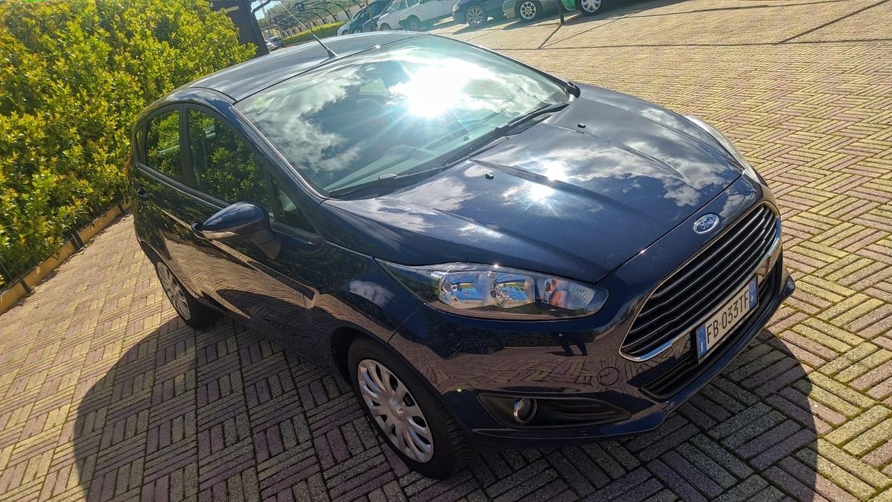 Ford Fiesta 1.4 5 porte Bz.- GPL