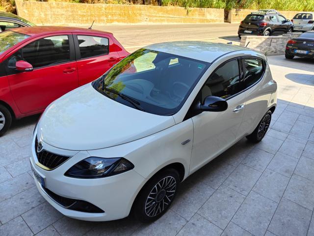 LANCIA Ypsilon 1.0 FireFly 5 porte S&S Hybrid Platino