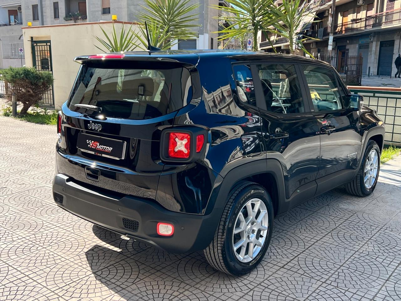 Noleggio Giornaliero Jeep Renegade 1.6 Mjt 130 CV Limited