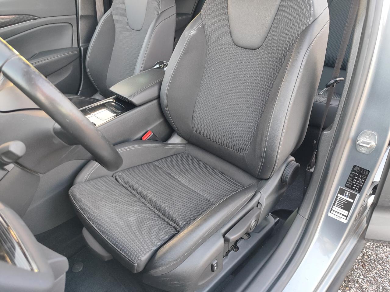 Opel Insignia 1.6 CDTI 136 S&S aut.Sports Tourer Business