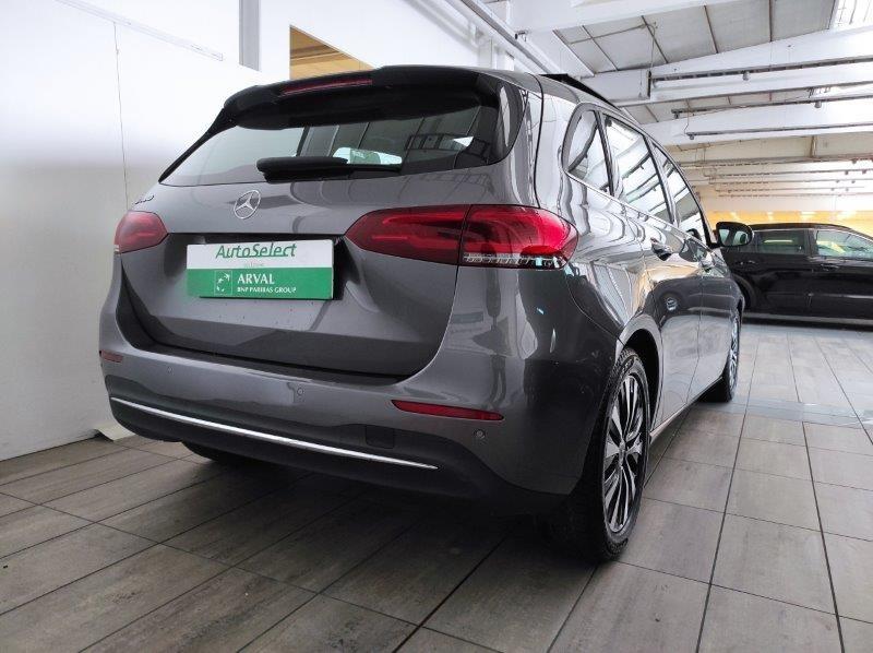 Mercedes-Benz Classe B (W247) - B 180 Automatic Business Extra