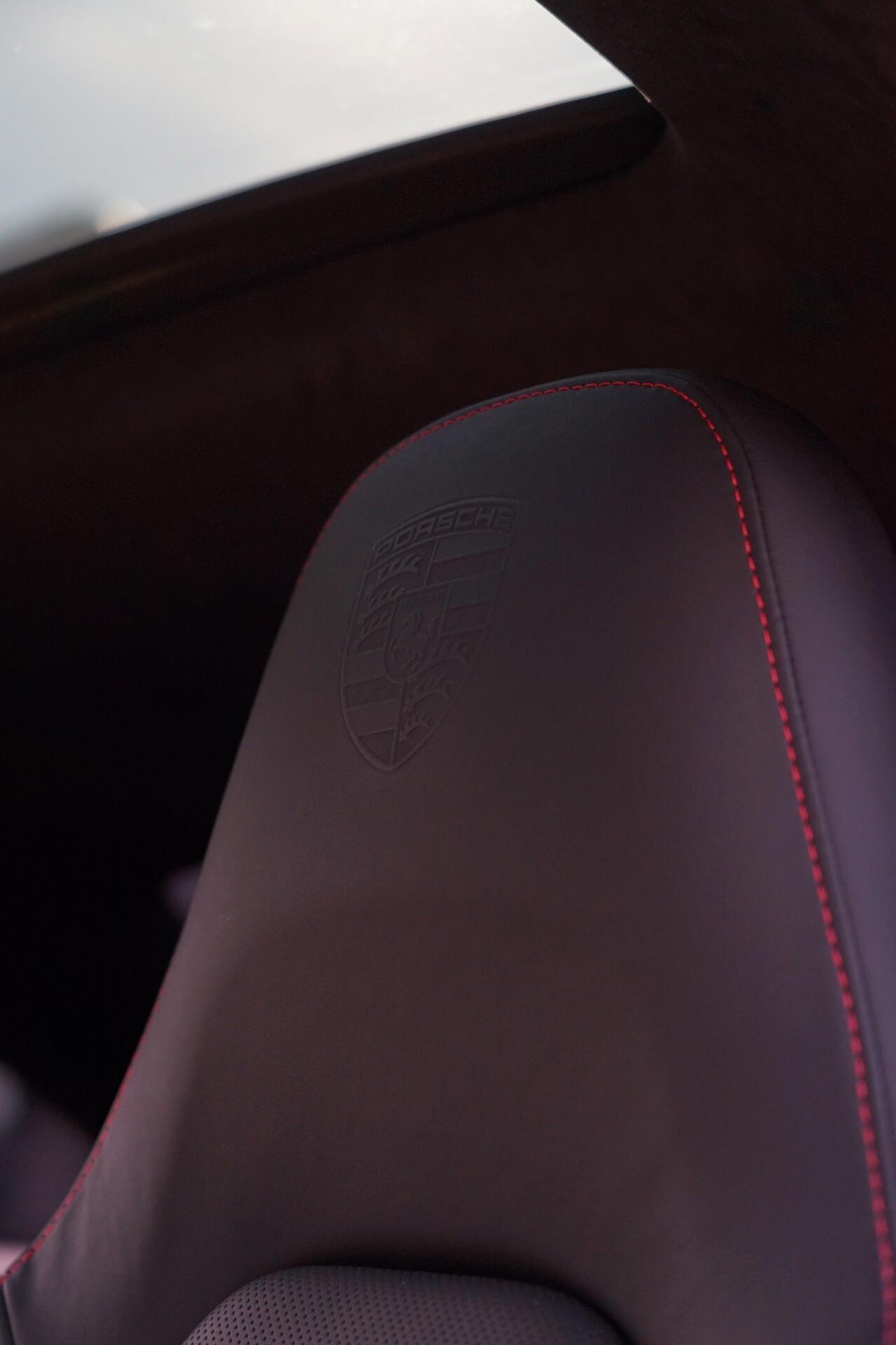 Porsche 911 Turbo S