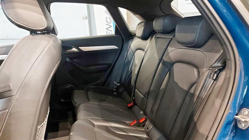 Audi Q3 RS 2.5 TFSI quattro S tronic performance