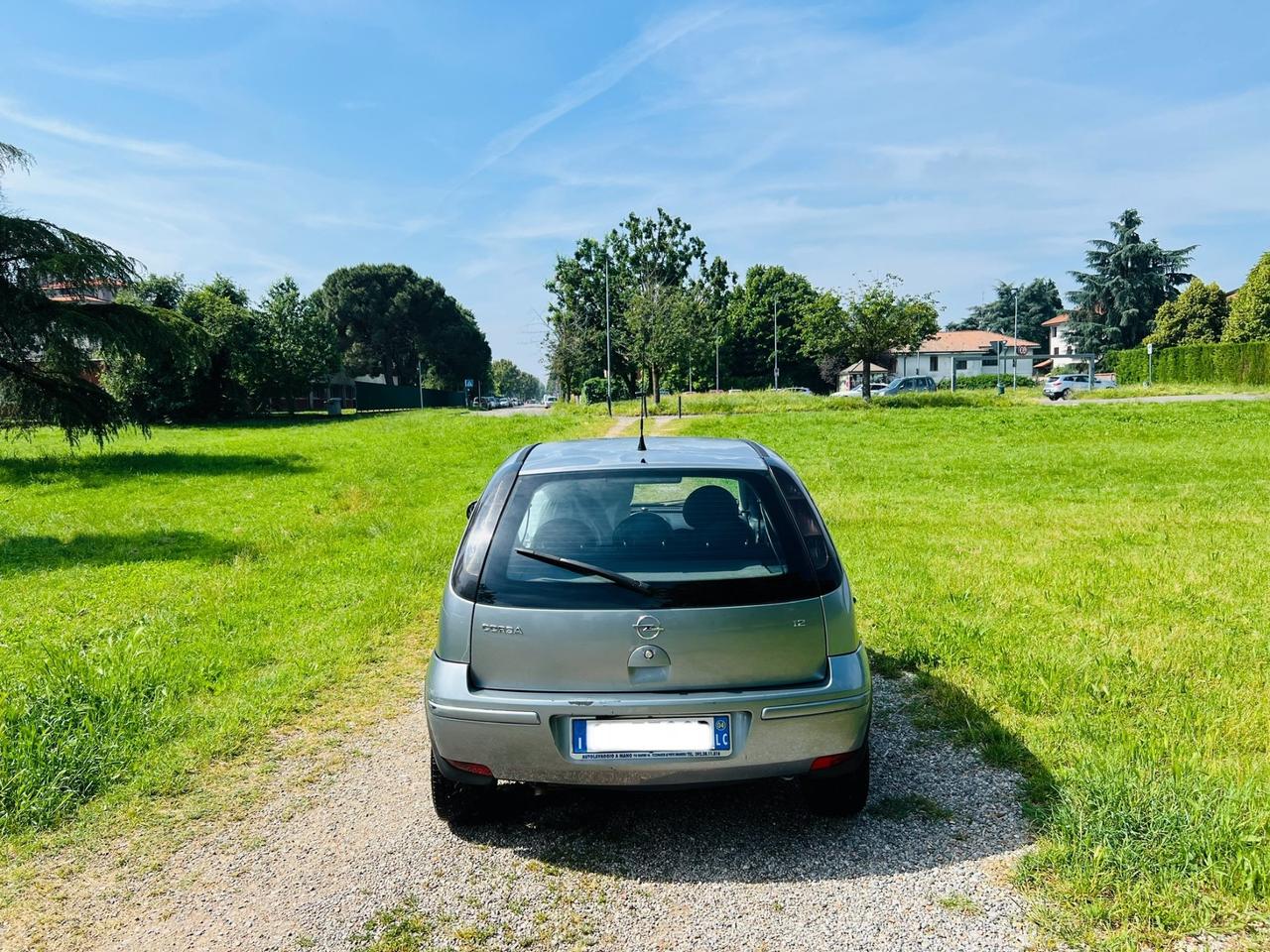 Opel Corsa 1.0i 12V cat 5 porte Enjoy