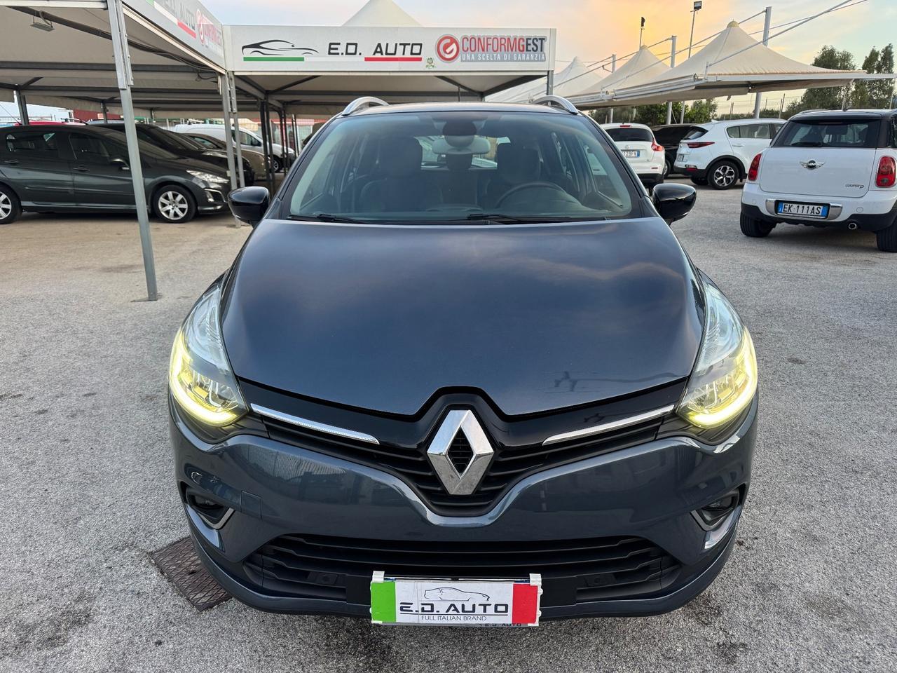 Renault Clio Sporter dCi 8V 75 CV Duel2