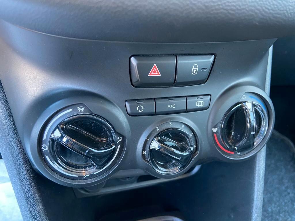 Peugeot 208 ACTIVE PureTech 82 5 p. NEOPATENTATI