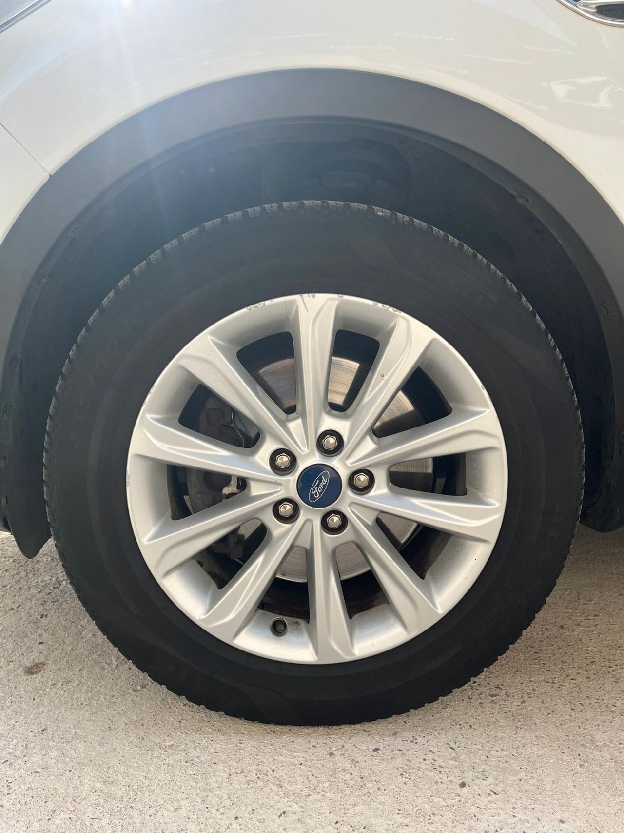 Ford Kuga 2.0 TDCI 120 CV S&S 2WD Titanium