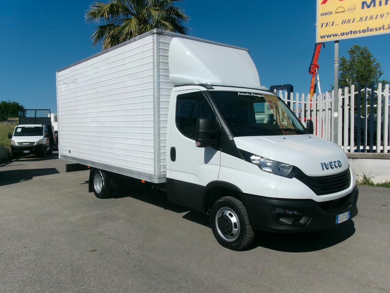 Iveco Daily 35C14 2.3 140CV E6D FURGONE IN LEGA 5 METRI 10 PEDANE