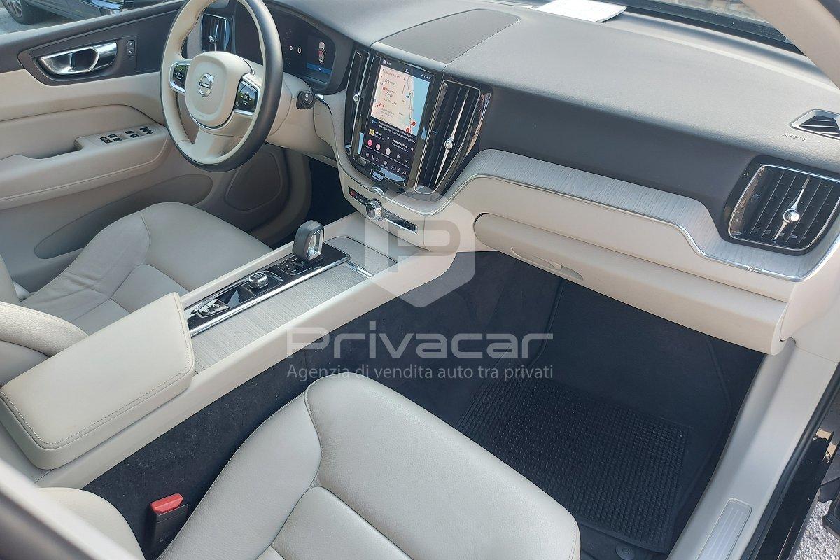 VOLVO XC60 B4 (d) automatico Core