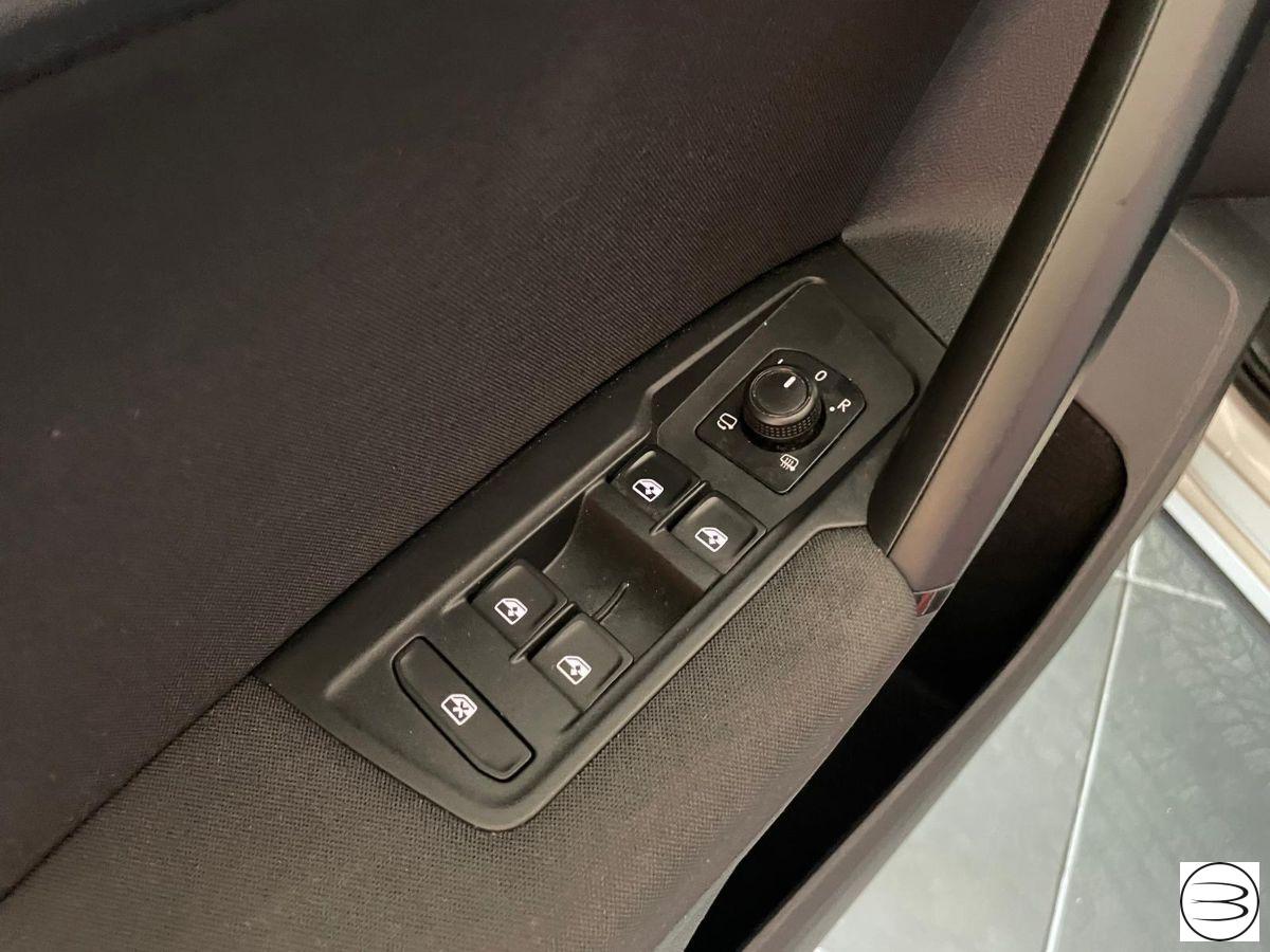 VOLKSWAGEN - Tiguan - 2.0 TDI DSG Style BMT