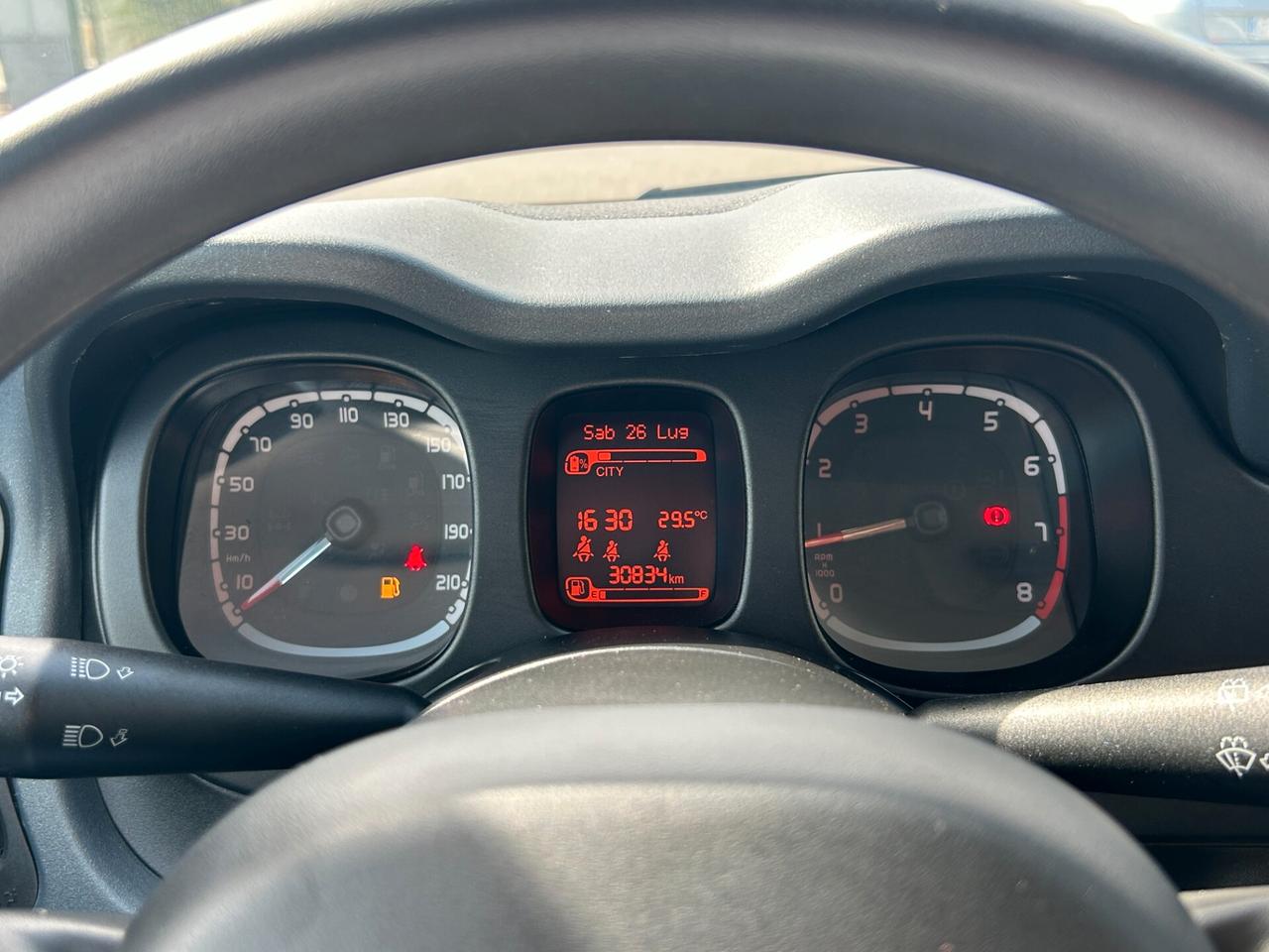 Fiat Panda 1.0 firefly hybrid