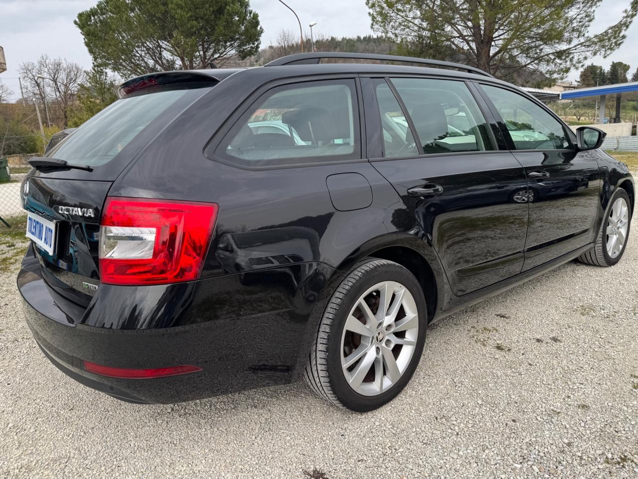 Skoda Octavia 1.5 DSG Wagon Executive G-Tec