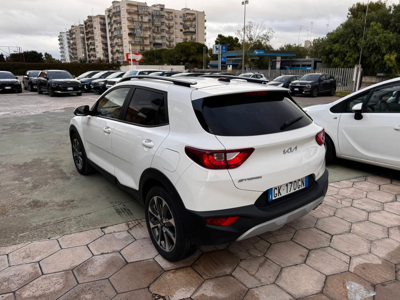 KIA STONIC 1.0 MHEV STYLE 2023 RETROCAMERA E SENSORI