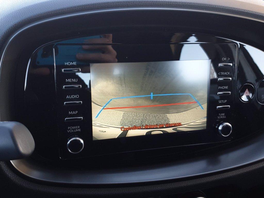 TOYOTA Aygo x 1.0 active 72cv del 2022