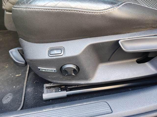 VOLKSWAGEN - Golf - 2.0 TDI DSG 5p. Executive BMT