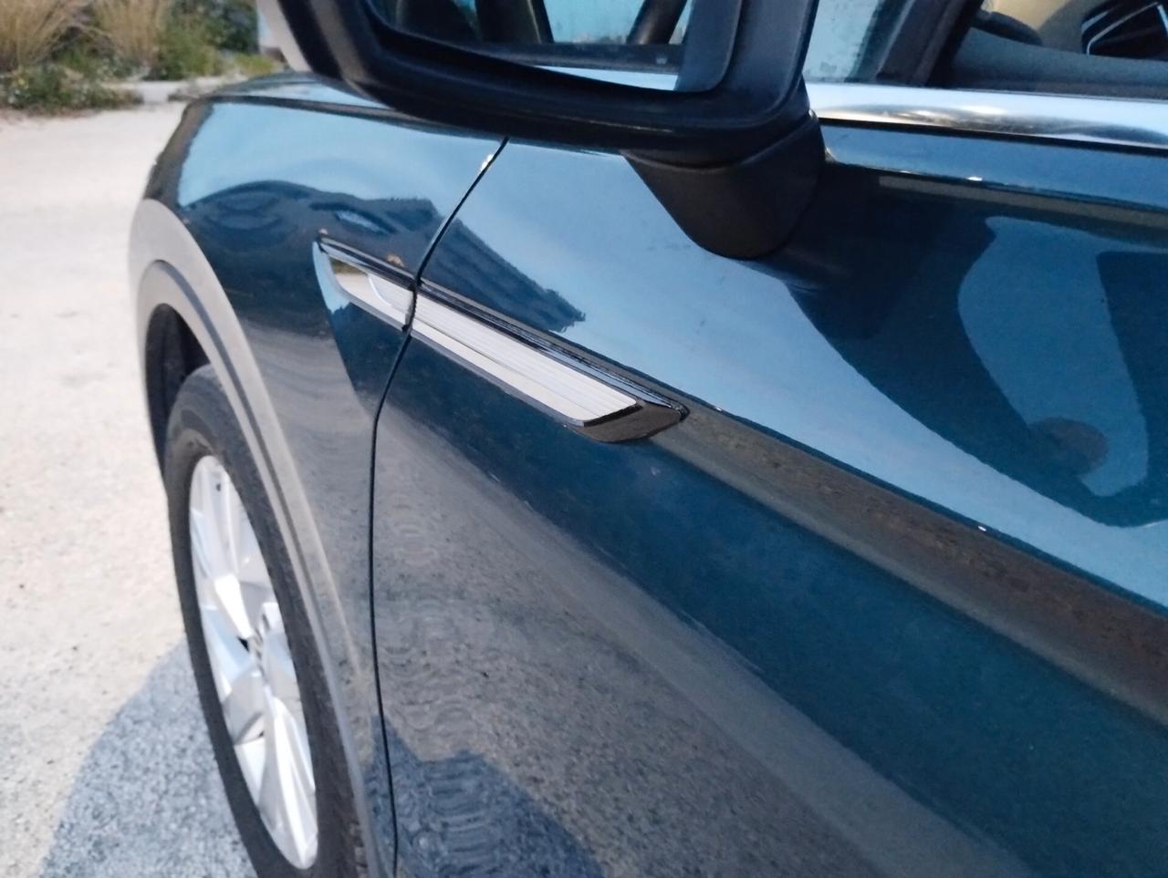 Volkswagen Tiguan 2.0 TDI 150 CV SCR DSG Elegance