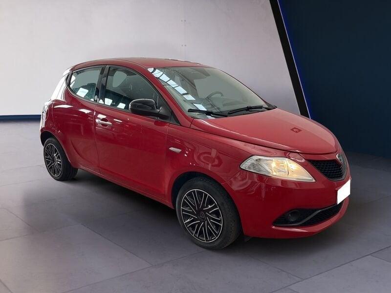 Lancia Ypsilon III 2015 1.0 hybrid Gold s&s 70cv
