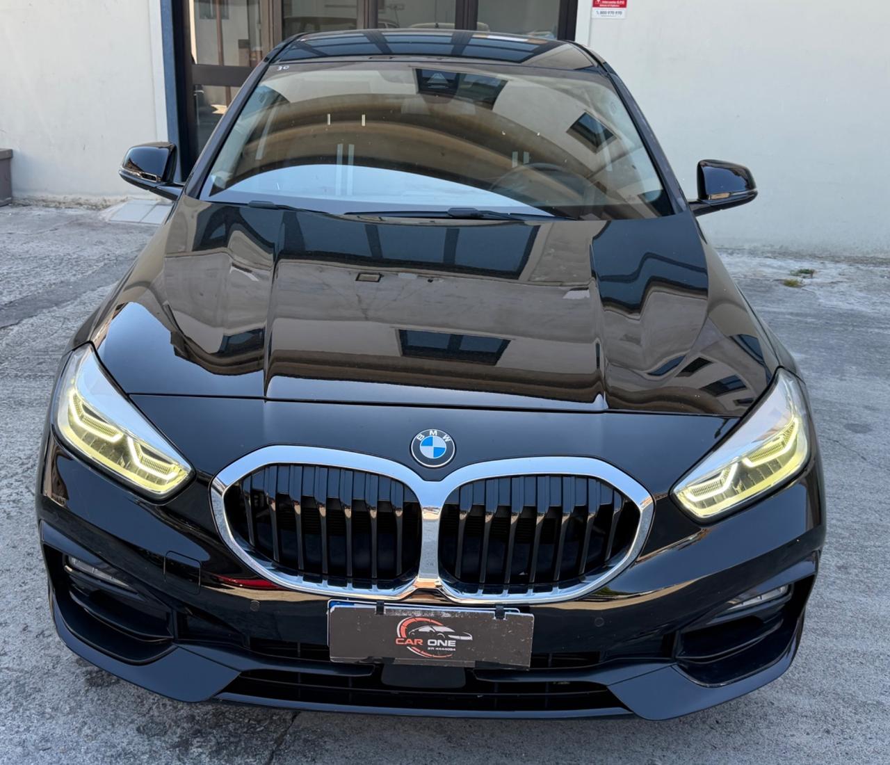 Bmw 118 118i 5p. Luxury