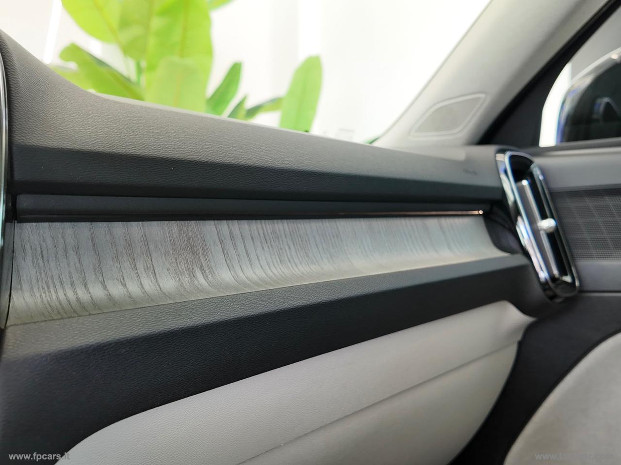 VOLVO XC40 D3 Geartronic Inscription