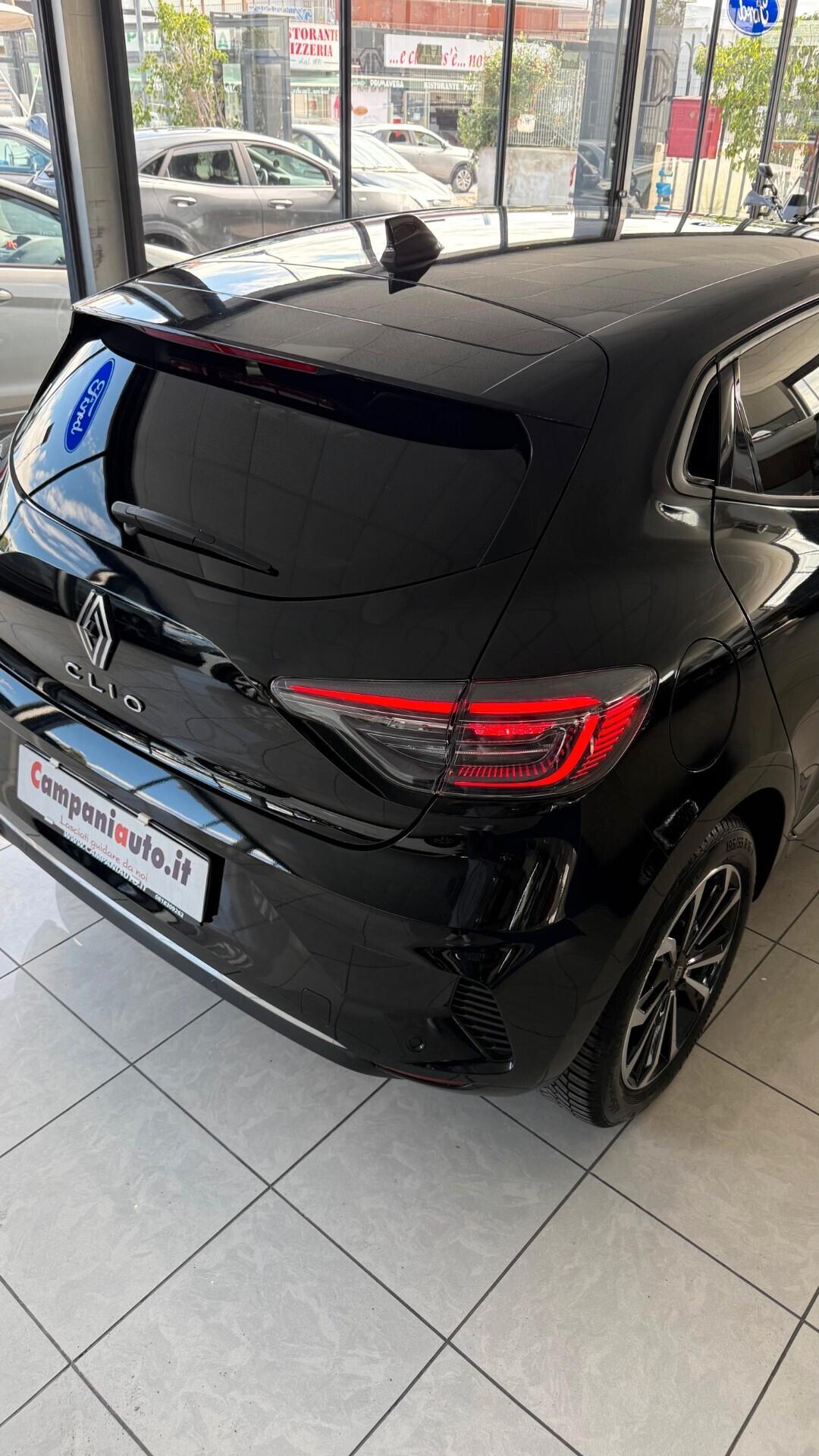 Renault Clio TCe 90 CV 5 porte Techno