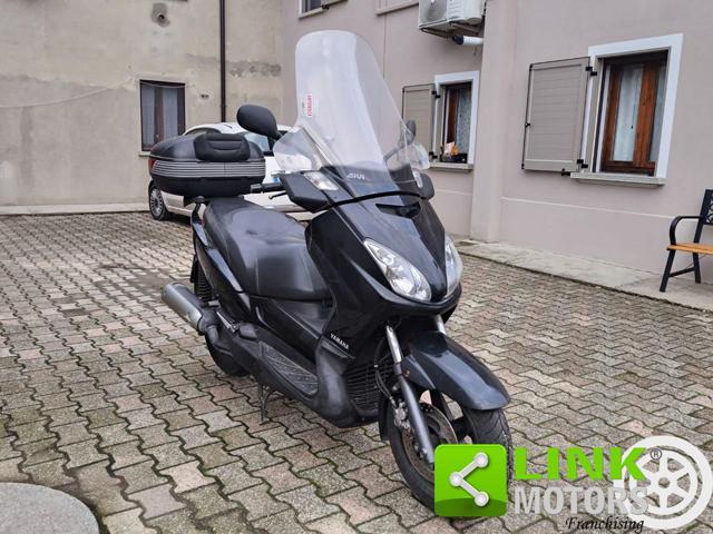 YAMAHA X-Max 125 i
