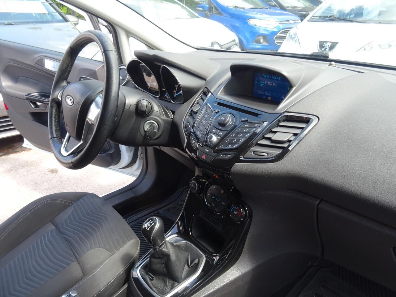Ford Fiesta 1.4 5p. Bz.- GPL Titanium