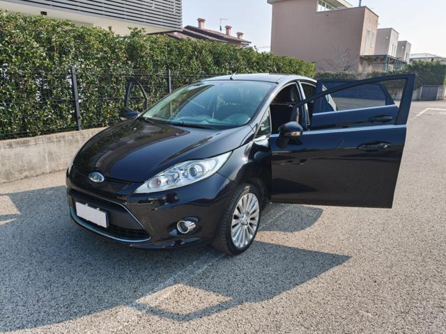 FORD Fiesta 1.2 Benzina 5 porte ( DISTRIBUZIONE FATTA )