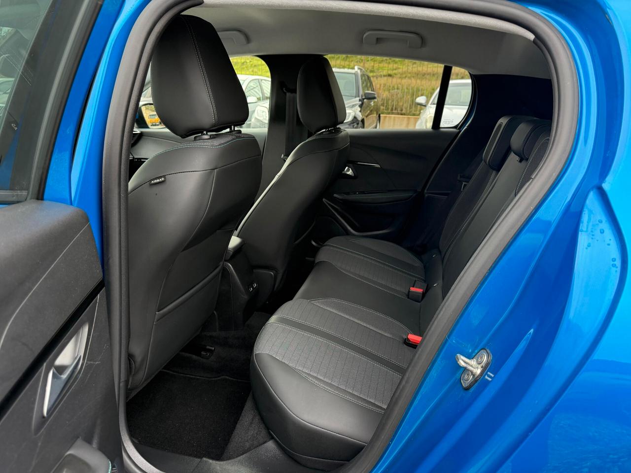 Peugeot 208 BlueHDi 100 Stop&Start 5 porte GT Pack