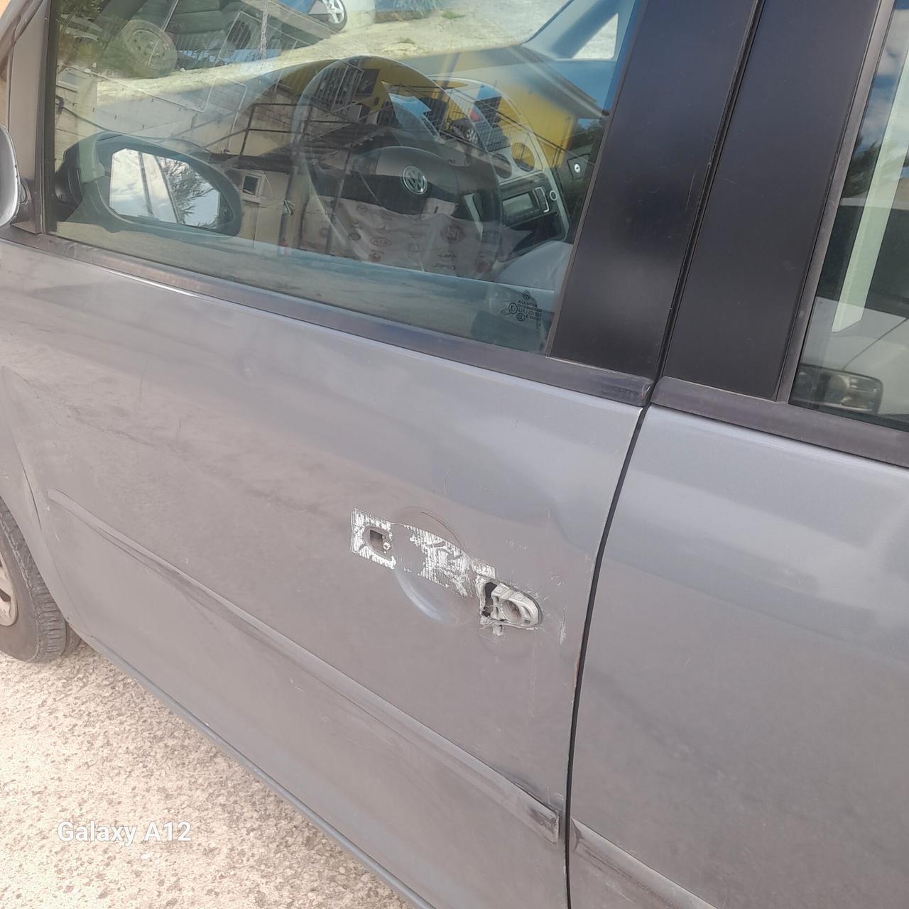 Volkswagen Touran 1.9 TDI 105CV anche per EXPORT O RICAMBI!