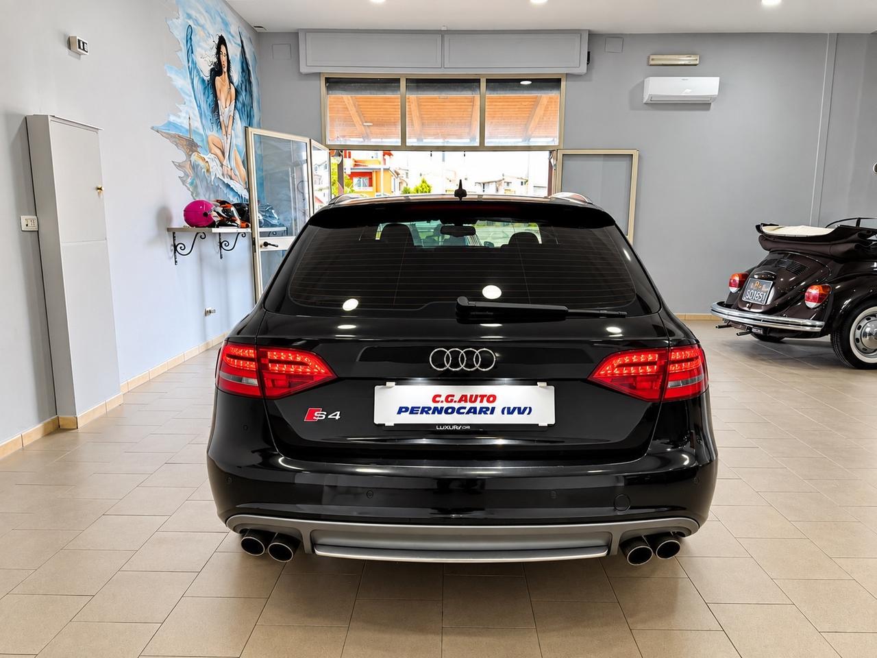 Audi A4 S4 Avant 3.0 TFSI quattro S tronic