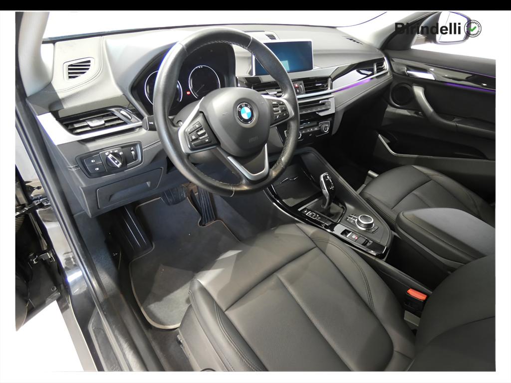 BMW X2 (F39) - X2 sDrive18d Business-X