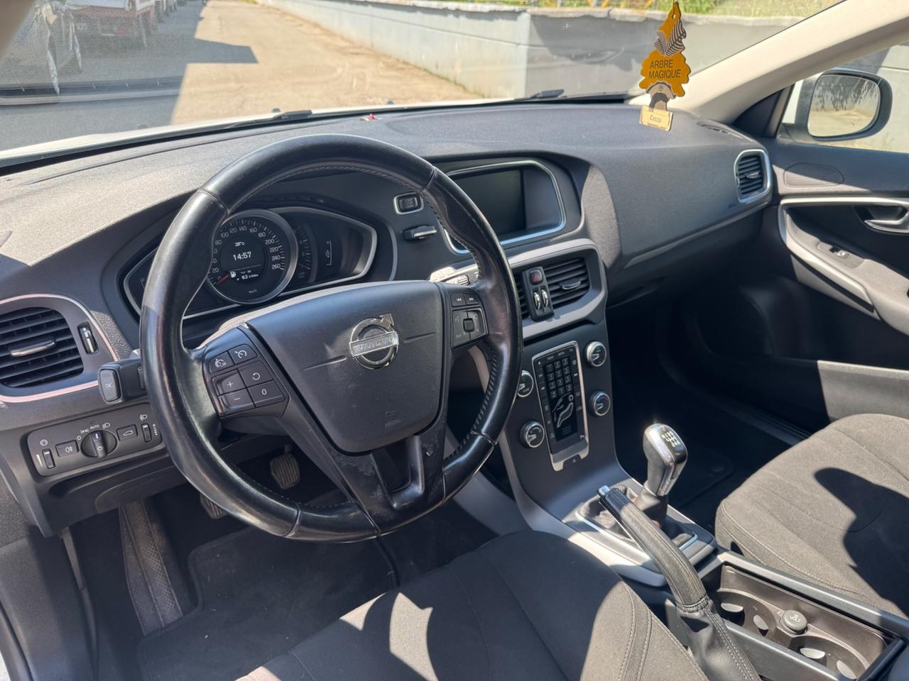 Volvo V40 D2 1.6 Momentum
