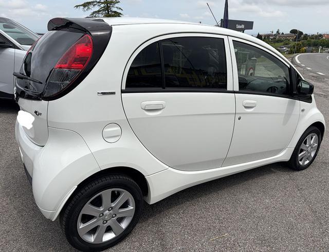 PEUGEOT iOn Active
