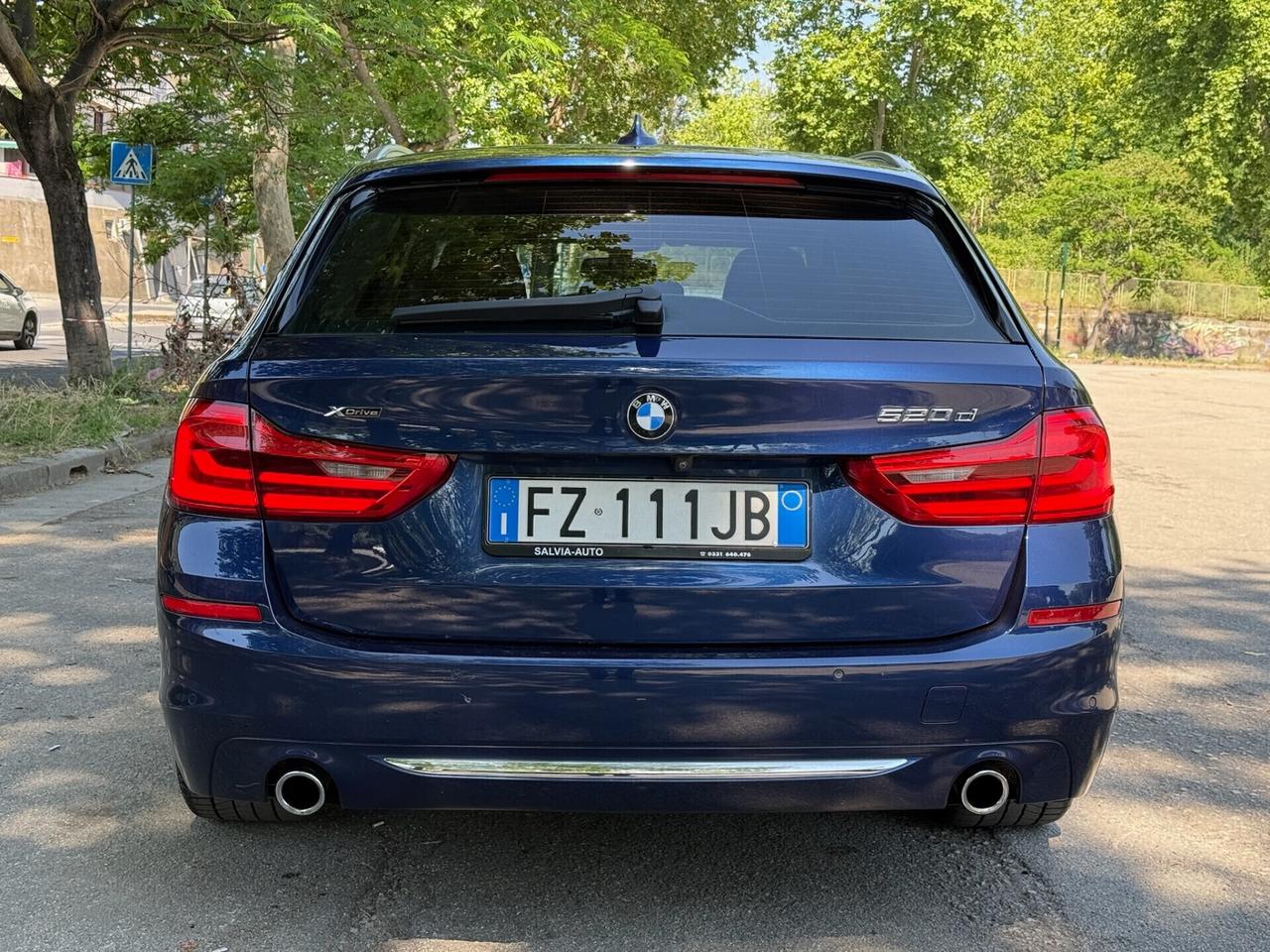 BMW 520d G31 2019 xDrive Touring Luxury
