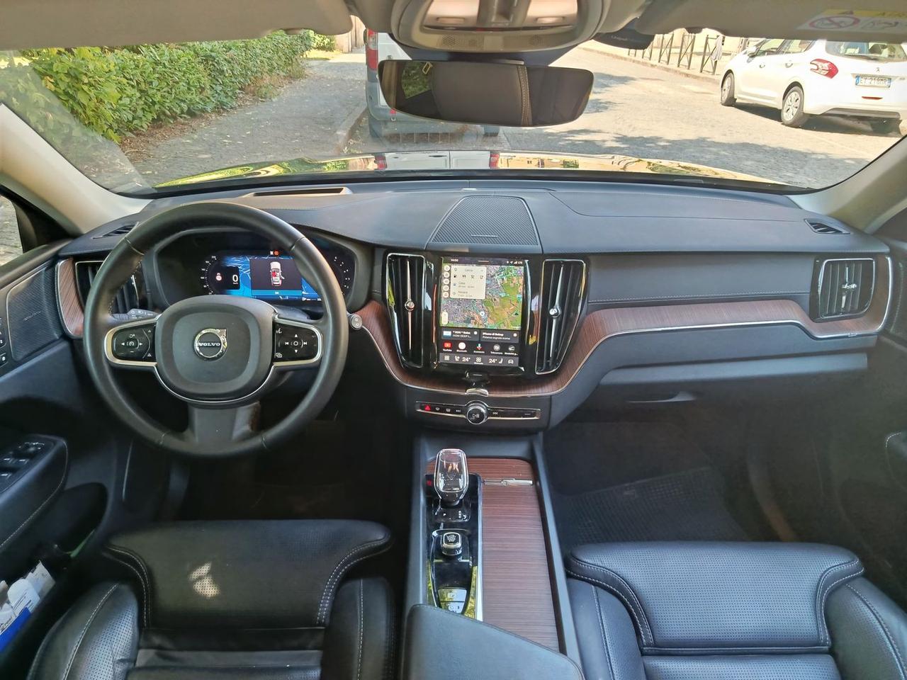 Volvo XC 60 Ultimate Dark 2.0 B4 MHEV #11036