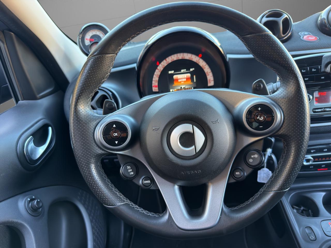 Smart forfour 0.9 t Passion 90cv - Unipro. Promo Finanziamento - Pacchetto Sport - Bracciolo - Cerchi in lega
