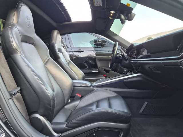 Porsche 911 Carrera 992 Coupe 3.0 Total Black Tetto Cruise
