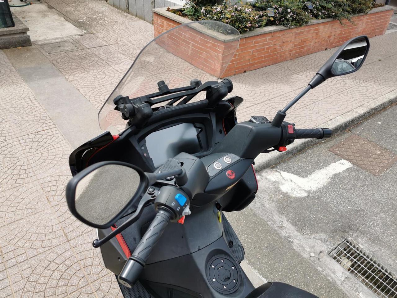 Malaguti Madison 300 * Euro 4 - 22 Cv * - NO VINCOLO FINANZIAMENTO - RATE AUTO MOTO SCOOTER