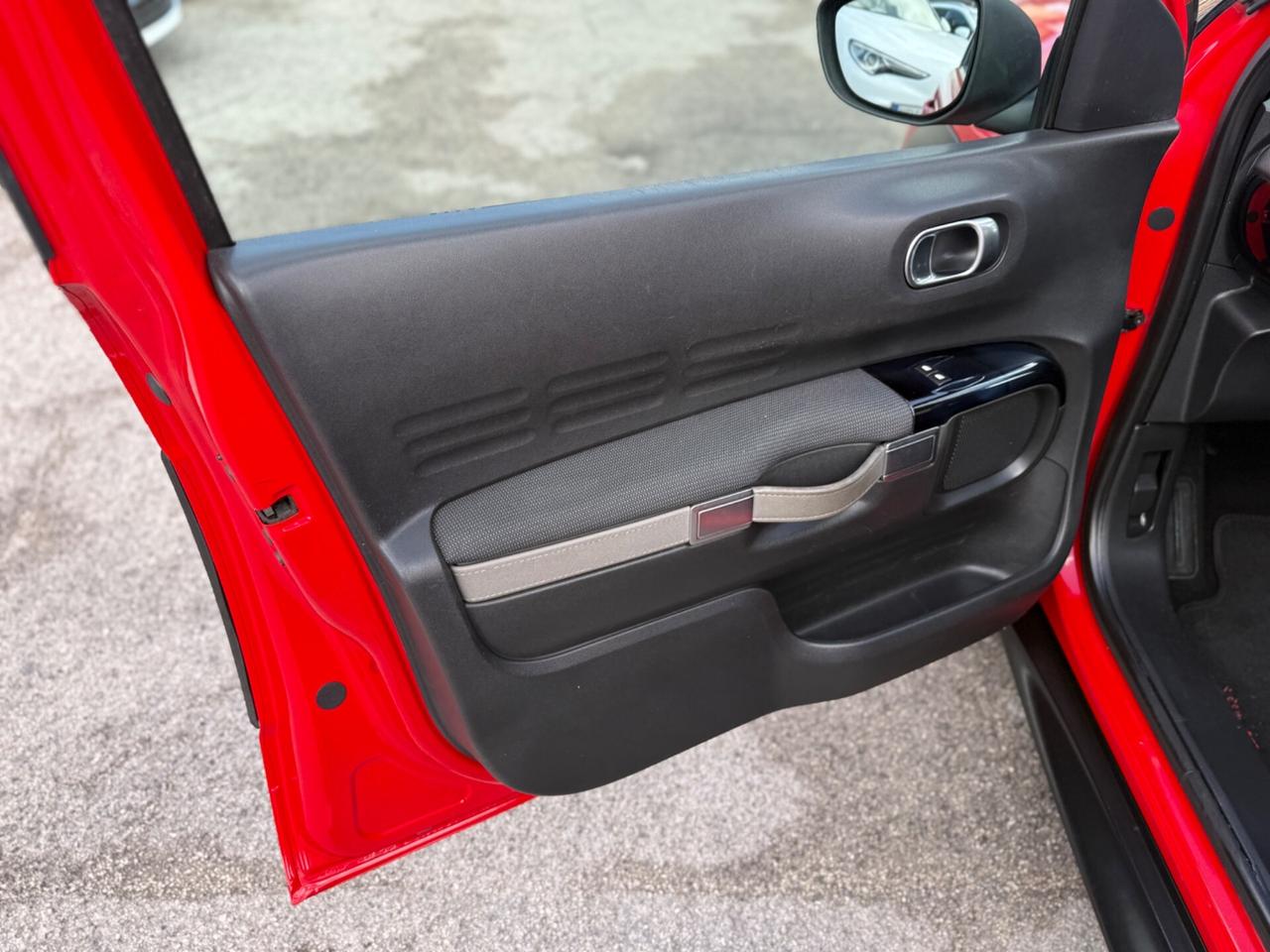 Citroen C4 Cactus 1.6 e-HDi 92 ETG6 Shine Automatica