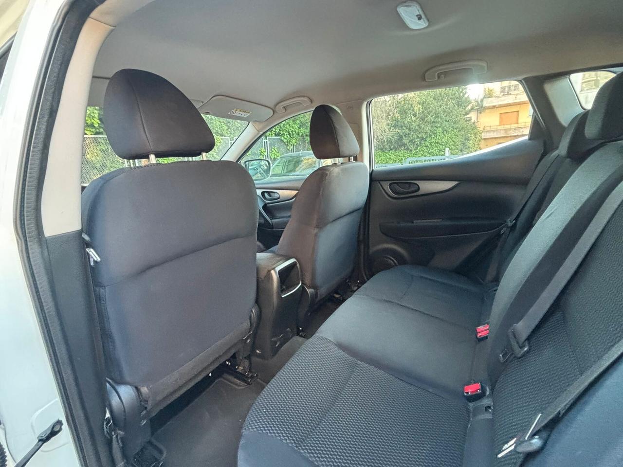 Nissan Qashqai 1.5 dCi