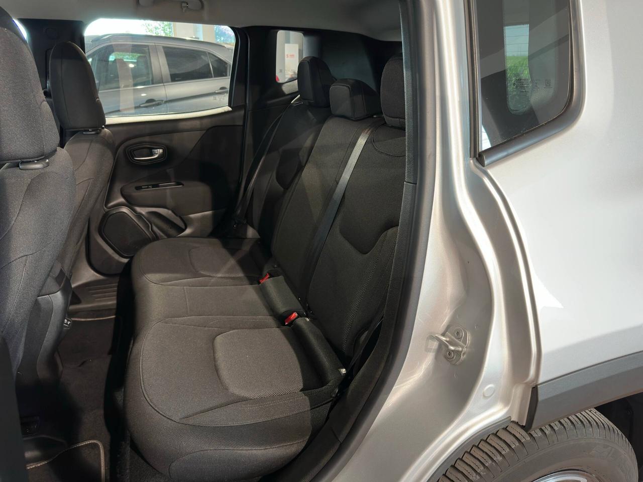 Jeep Renegade 1.6 Mjt DDCT 120 CV Longitude