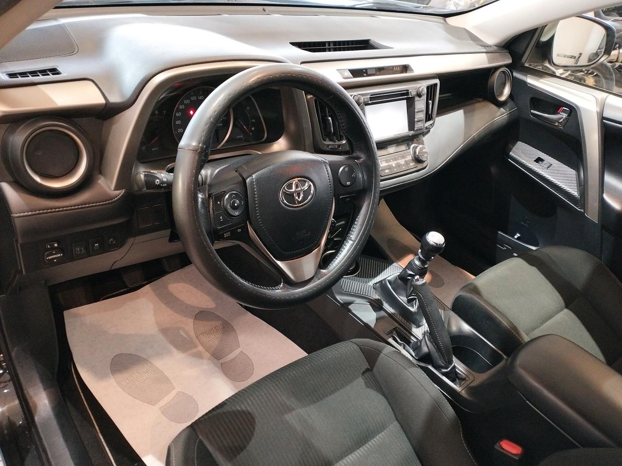 Toyota RAV4 2.0 d-4d 2wd 124cv mt