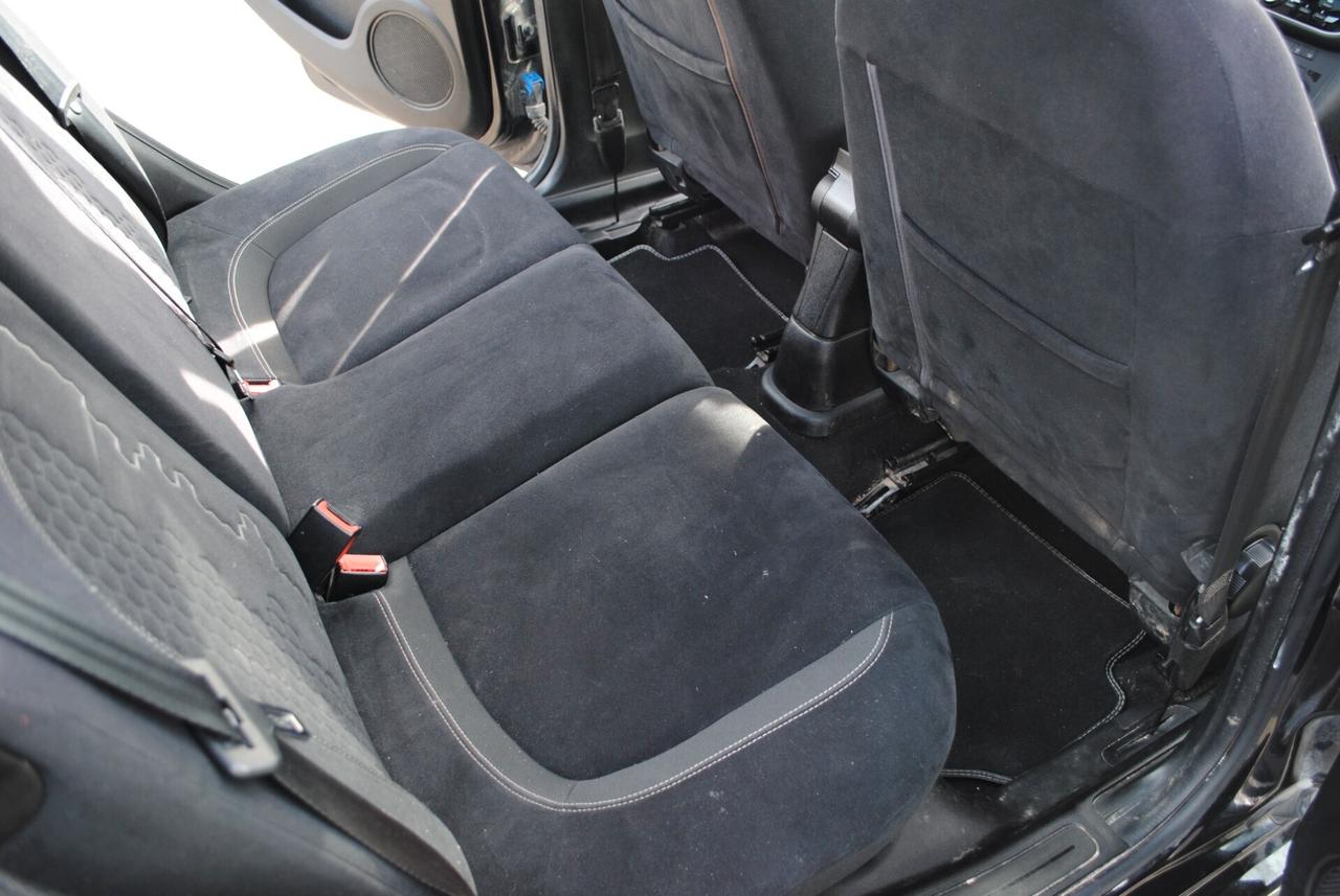 FIAT PUNTO 1.3 MJT 95 CV OK NEOPATENTATI