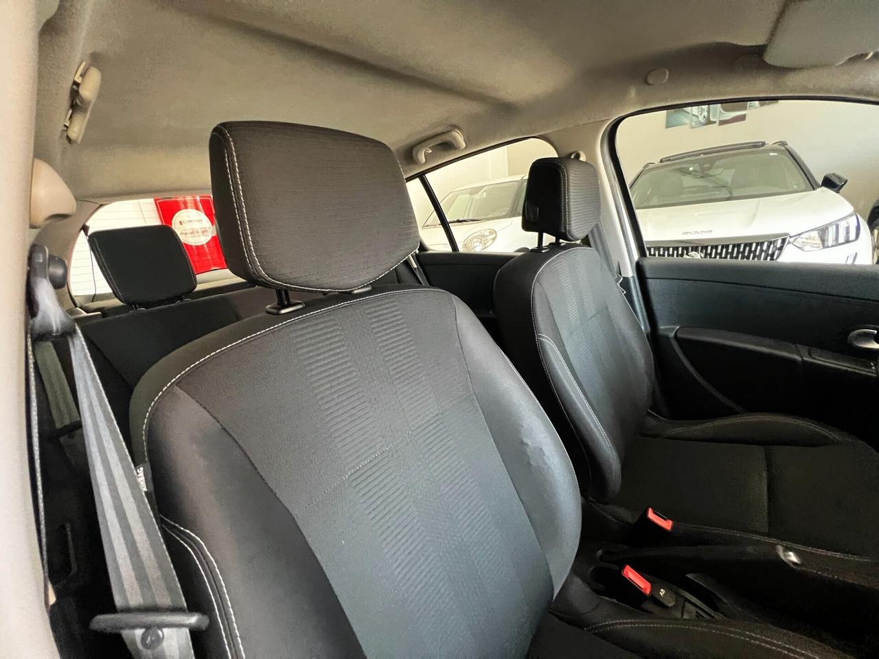 Renault Clio 1.2 16V 5 porte GPL Dynamique