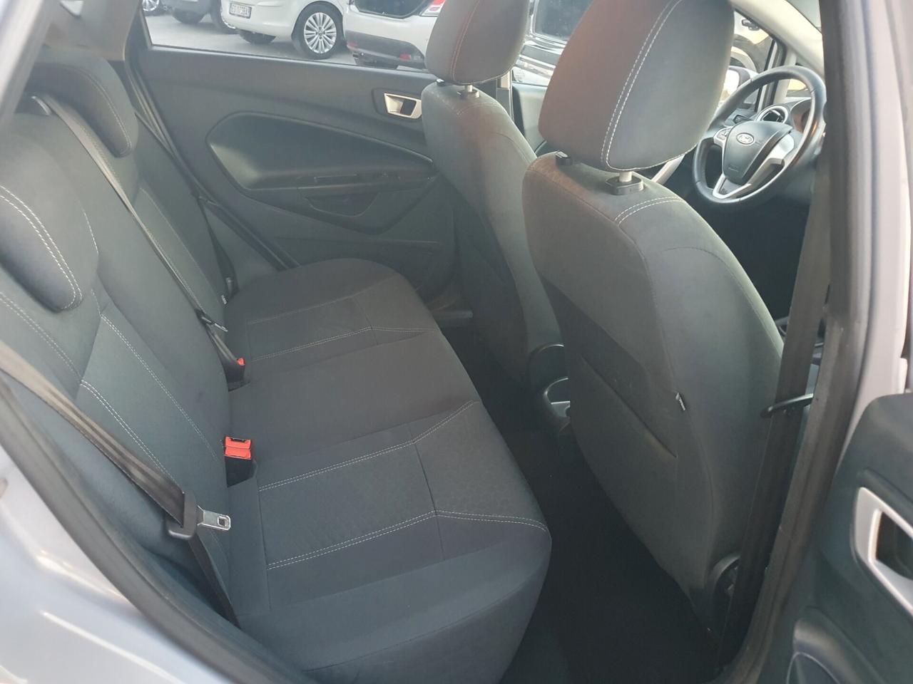 Ford Fiesta 1.4 TDCi 70CV 5p. Titanium. Neop 2012