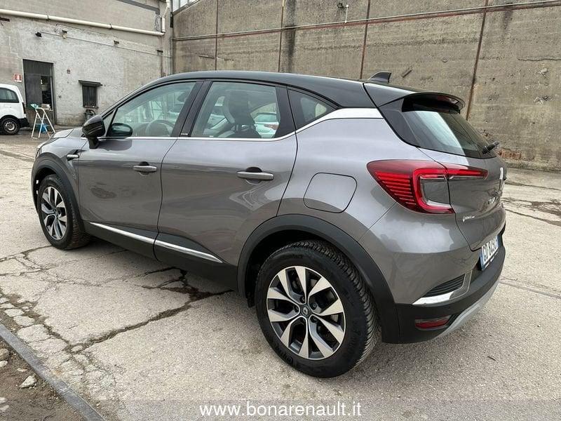 Renault Captur Plug-in Hybrid E-Tech 160 CV Intens