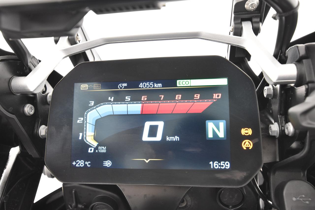 BMW R 1250 GS TRIPLE BLACK LED+ESA+NAVI